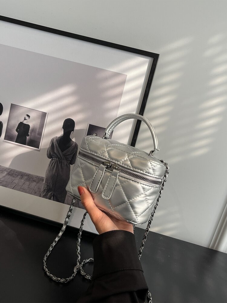 Mini Metallic Quilted Chain Bucket Bag | SHEIN