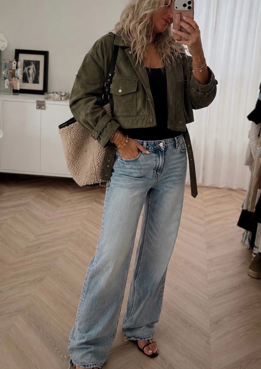 Fall style! Jacket & similar bag on sale! ✨💯

I love these jeans! Sized up one!

Fall style. Fall sale. Fall outfit. Denim. Jeans.

#LTKootd #LTKSeasonal