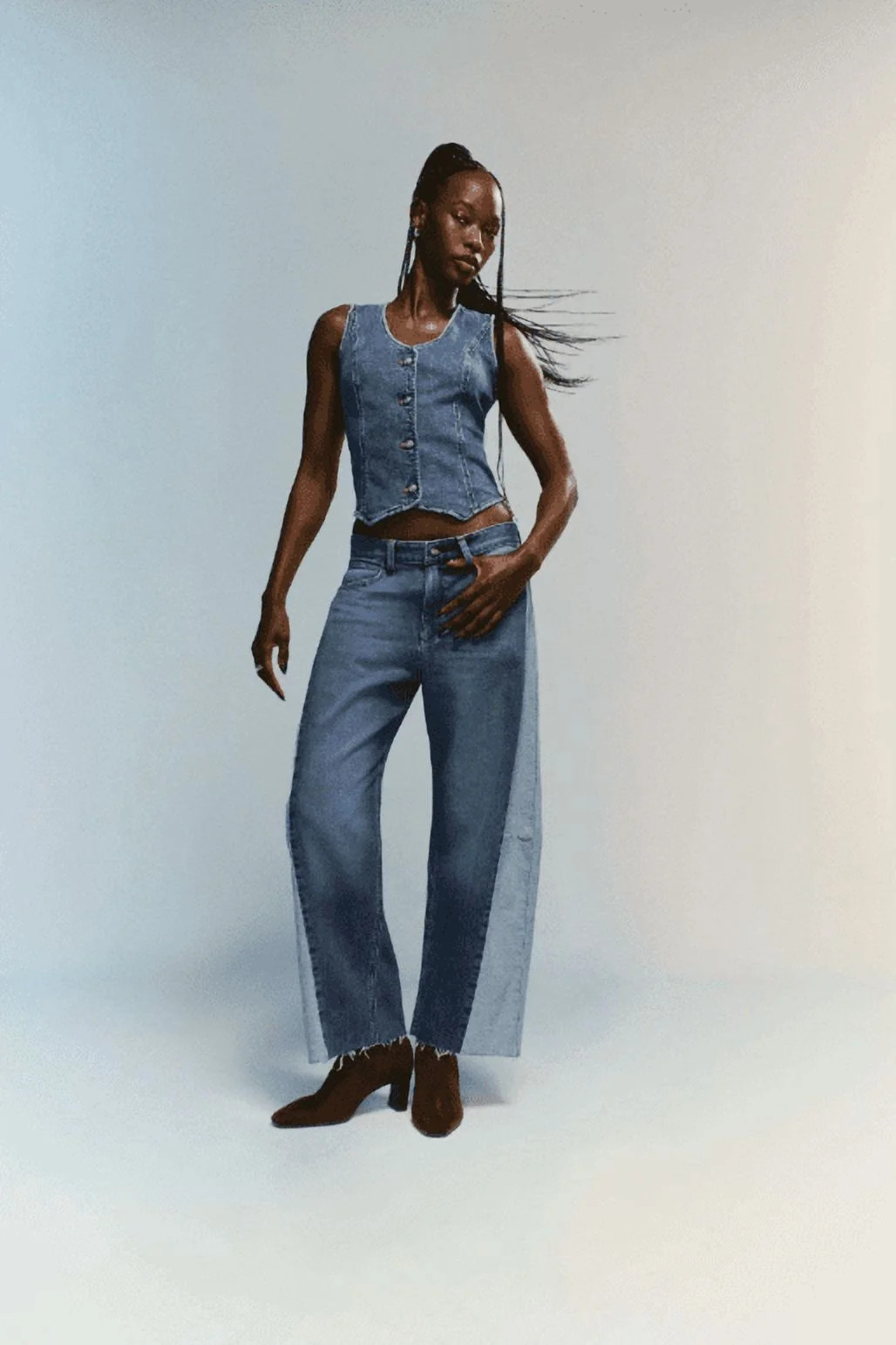 Lee® Women's Rider Low Slung Barrel Leg Denim Jeans | Walmart (US)
