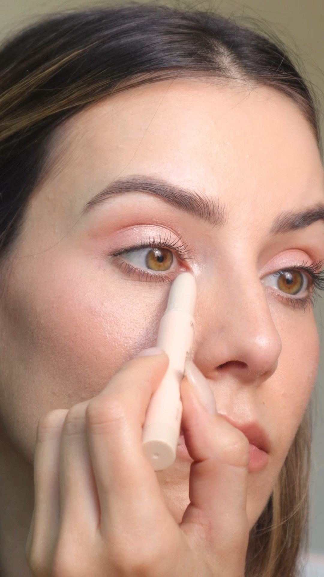 I’m so happy that Urban Decay came out with our favorite — and probably first — eyeshadow palette, now in stick form! You don’t need a brush, it’s super blendable, and it lasts longer than any other stick eyeshadow I’ve ever seen! Would you try this? 🥹



#LTKFindsUnder50 #LTKBeauty