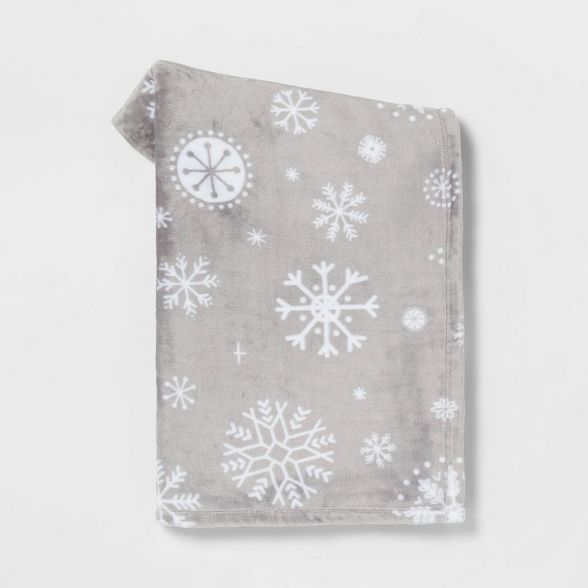 Snowflake Printed Plush Christmas Throw Blanket Gray - Wondershop™ | Target
