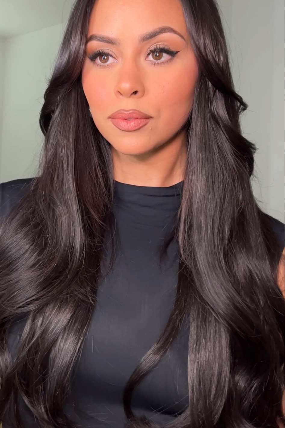 ABH BALM : 11
KYLIE BLUSH : PINK ME UP
HOURGLASS CREAM CONTOUR : 15 
LANCÔME CONCEALER : BIS ( N ) 62W000
MARIO LIP LINER : TRAVIS
DIOR LIPSTICK : NUDE SATIN 

#LTKFindsUnder50 #LTKBeauty