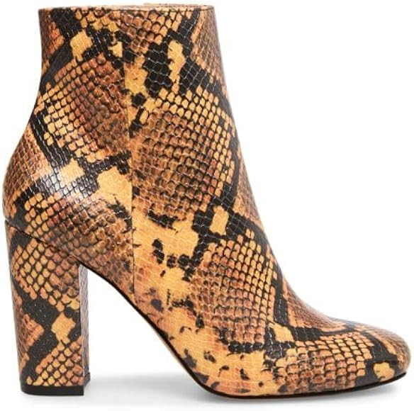 Steve Madden Women's Pixie Fashion Boot | Amazon (US)