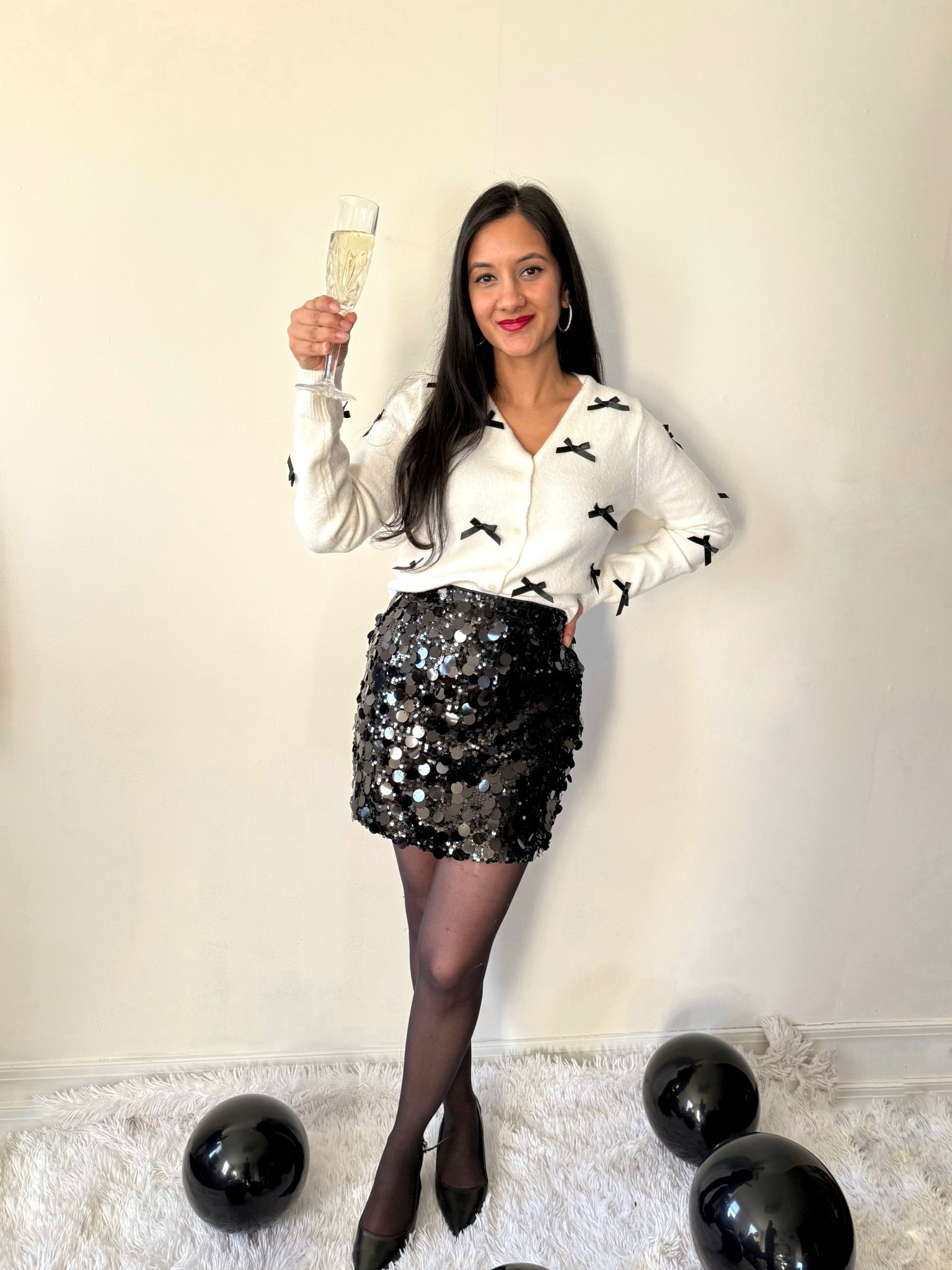 New Years Outfit // Party Outfit // Sequins skirt 

#LTKstyletip #LTKfindsunder50