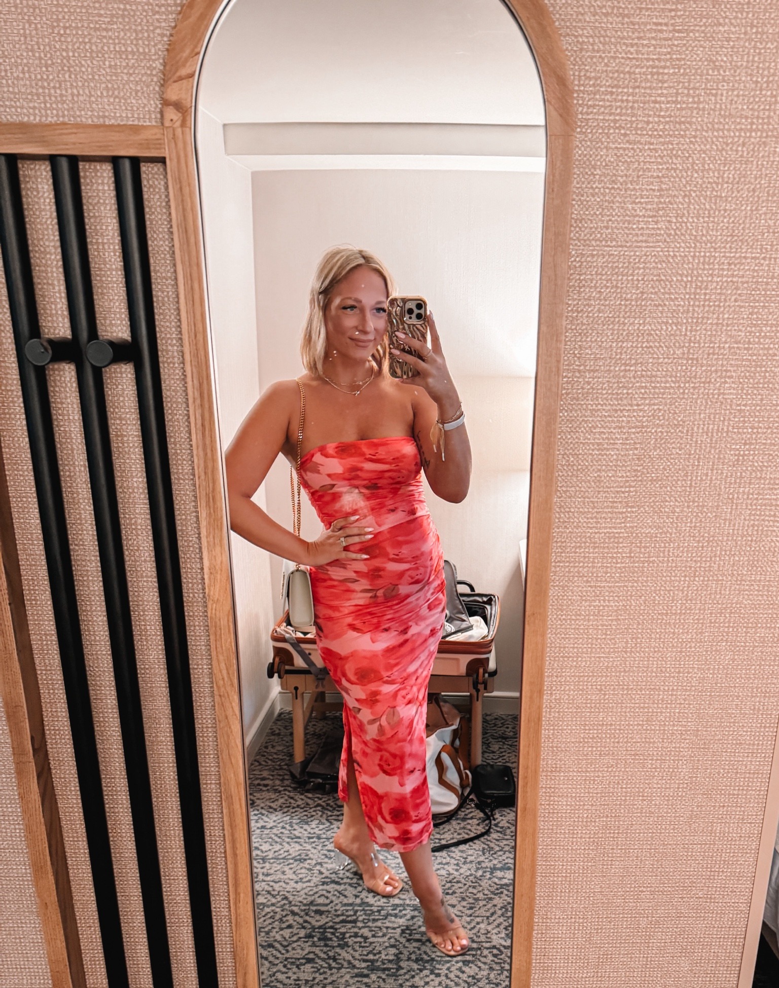When the dress slaps 👏🏻

#LTKStyleTip #LTKBump #LTKTravel