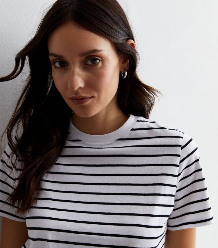 White Stripe Cotton Crew Neck T-Shirt | New Look | New Look (UK)