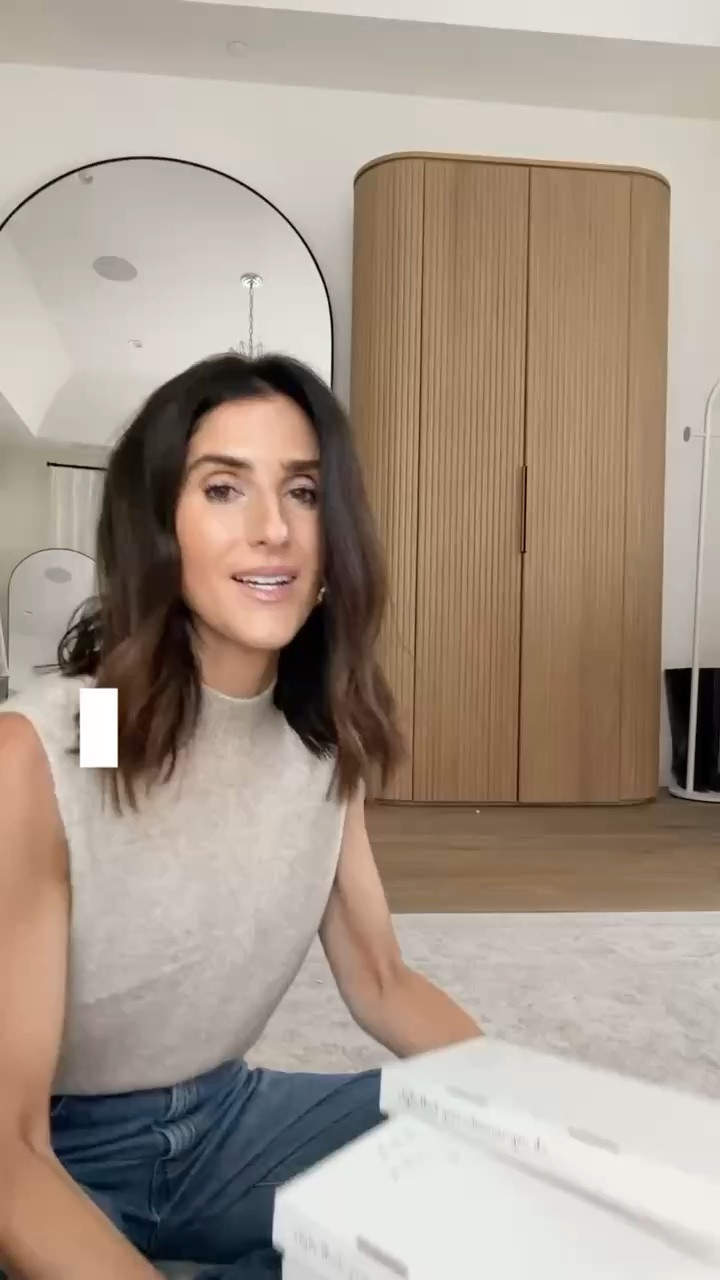 They look expensive but are under $50! These sandals all run true to size @Target #springsandals #sandals #targetfinds #stylinfinds

#LTKOver40 #LTKootd #LTKgrwm