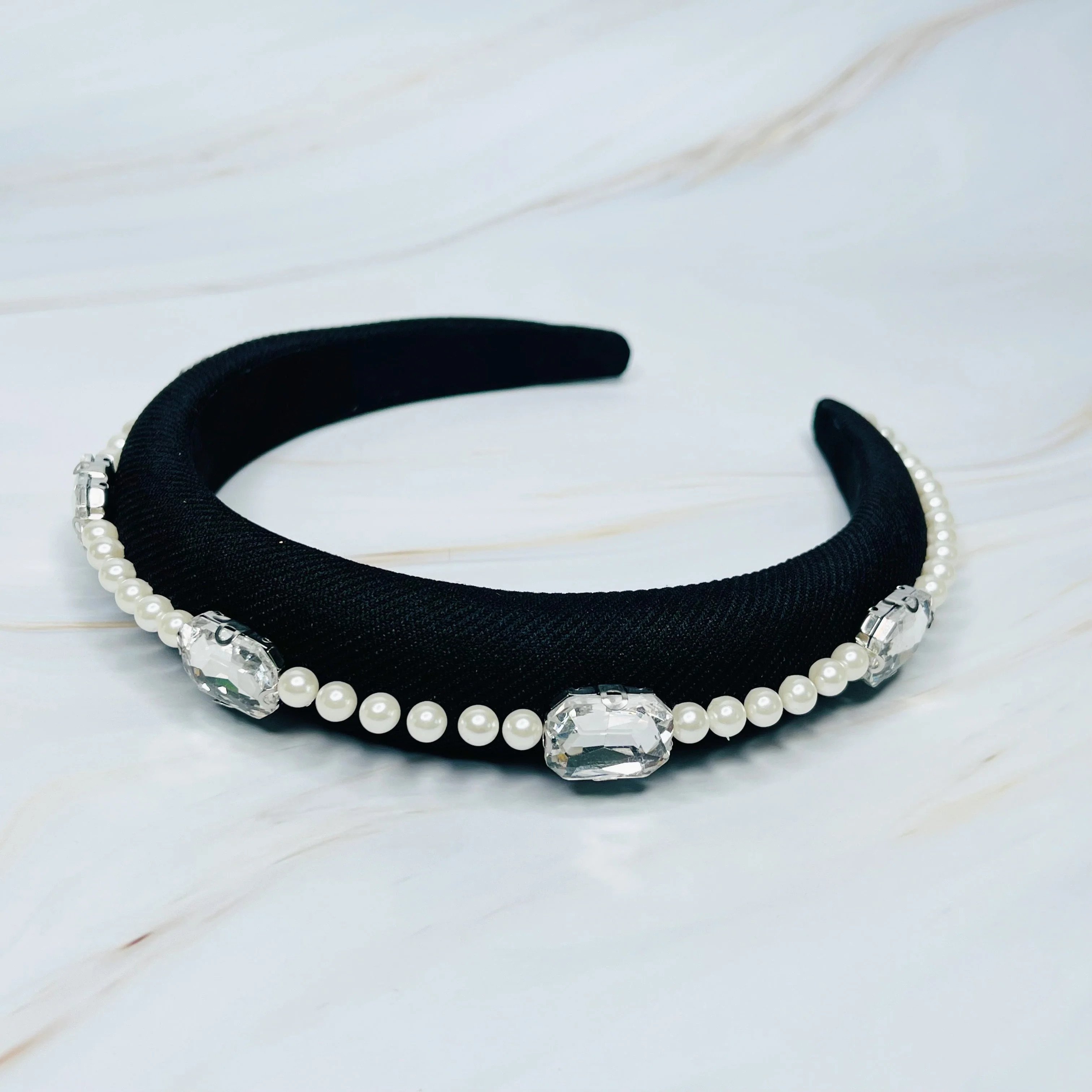 Pearls And Jewels Lined Headband Black | Casual Chic Boutique