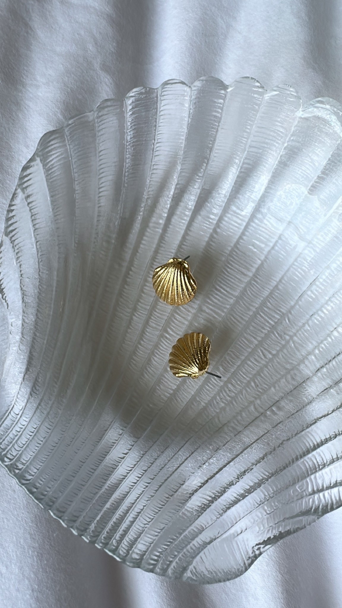 Just In!! The cutest little gold shell studs I ever did see 

#LTKSeasonal #LTKSwim #LTKTravel