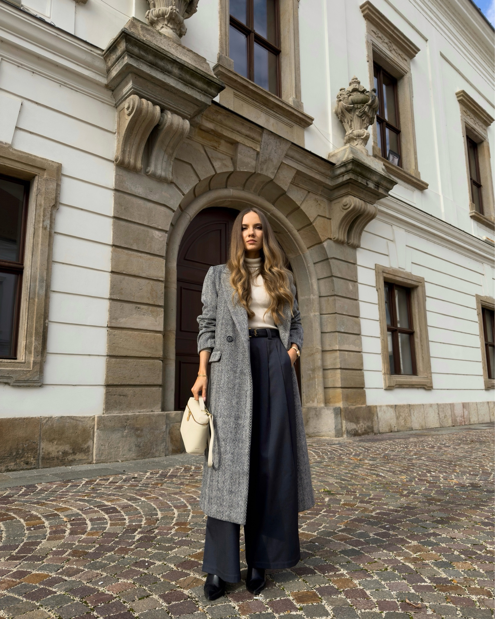 winter tailoring + classic color palette ☁️

timeless classics | classic style | neutral outfits | herringbone coat outfit | effortless style | monochrome outfit

#LTKootd #LTKPetite #LTKWorkwear