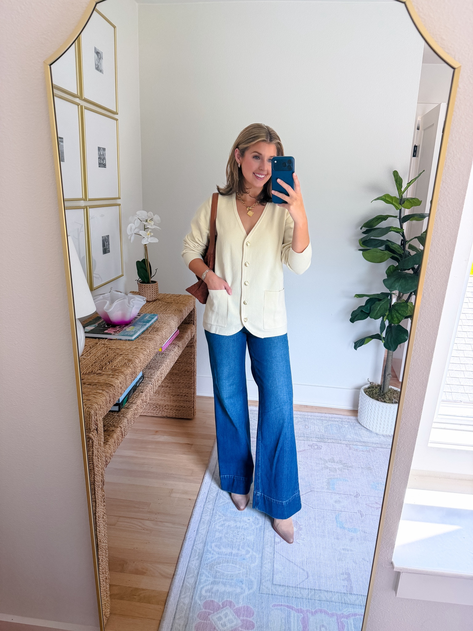 Fall outfit idea for work! Wearing a S in sweater and 25 in jeans 