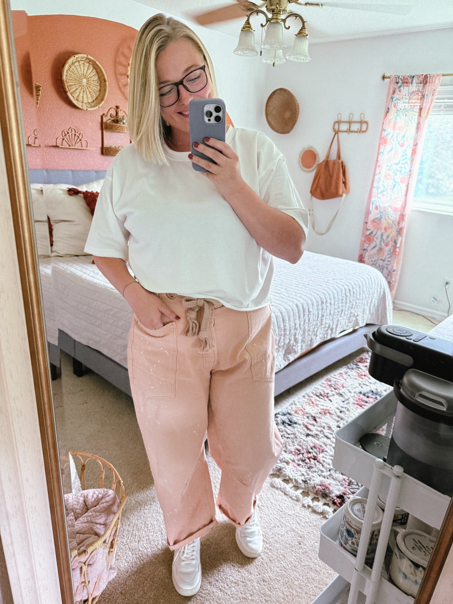 We the free barrel jeans / casual ootd / I’m in a 32! 

#LTKFindsUnder100 #LTKFindsUnder50 #LTKMidsize