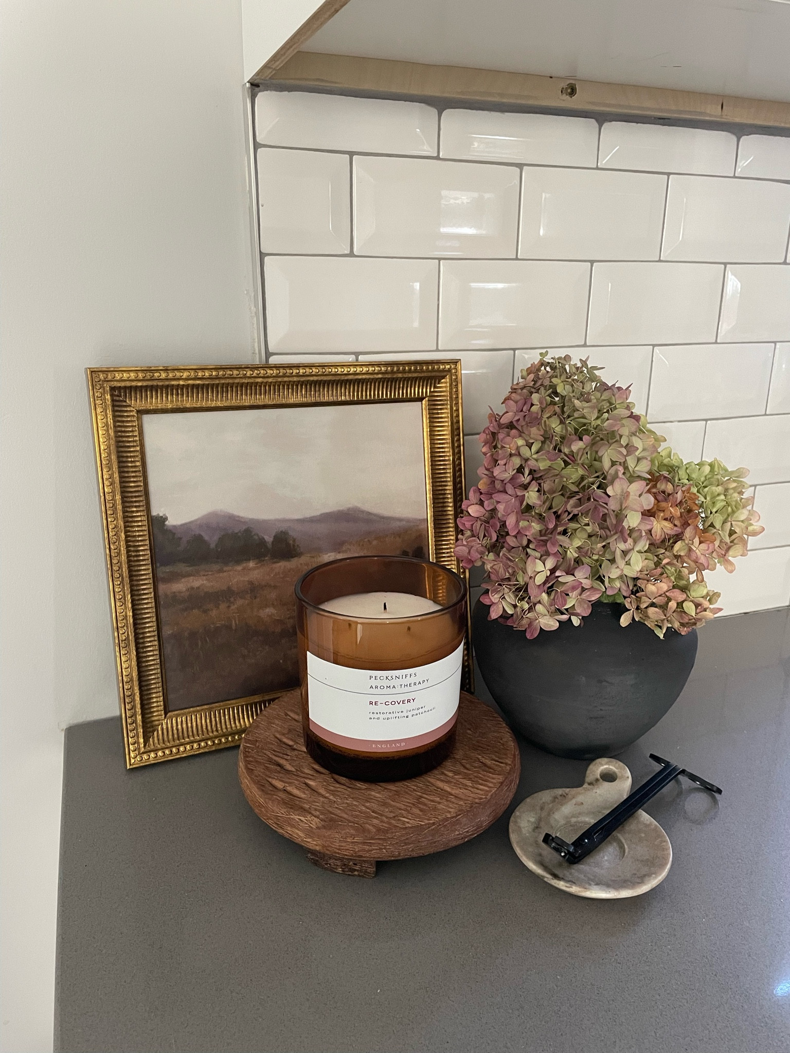 Kitchen counter styling, kitchen decor, transitional style

#LTKHome #LTKFindsUnder100 #LTKFindsUnder50