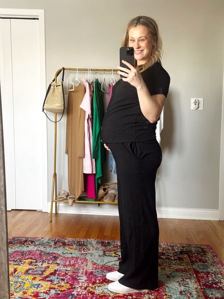 The perfect matching set for pregnancy and postpartum #amazonfashion matching set / travel outfit 

#LTKbump #LTKfindsunder50 #LTKtravel