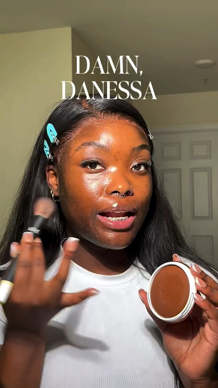 damn, danessa …did I do this the wrong way? or is it just not for me?😭😭
@danessamyricksbeauty @danessa_myricks 

You can shop these products in my LTK😘

 #tashingaaa #danessamyricksbeauty #danessamyricksyummyskin #danessamyricks #universalblurringbalm

#LTKFindsUnder50 #LTKSeasonal #LTKBeauty