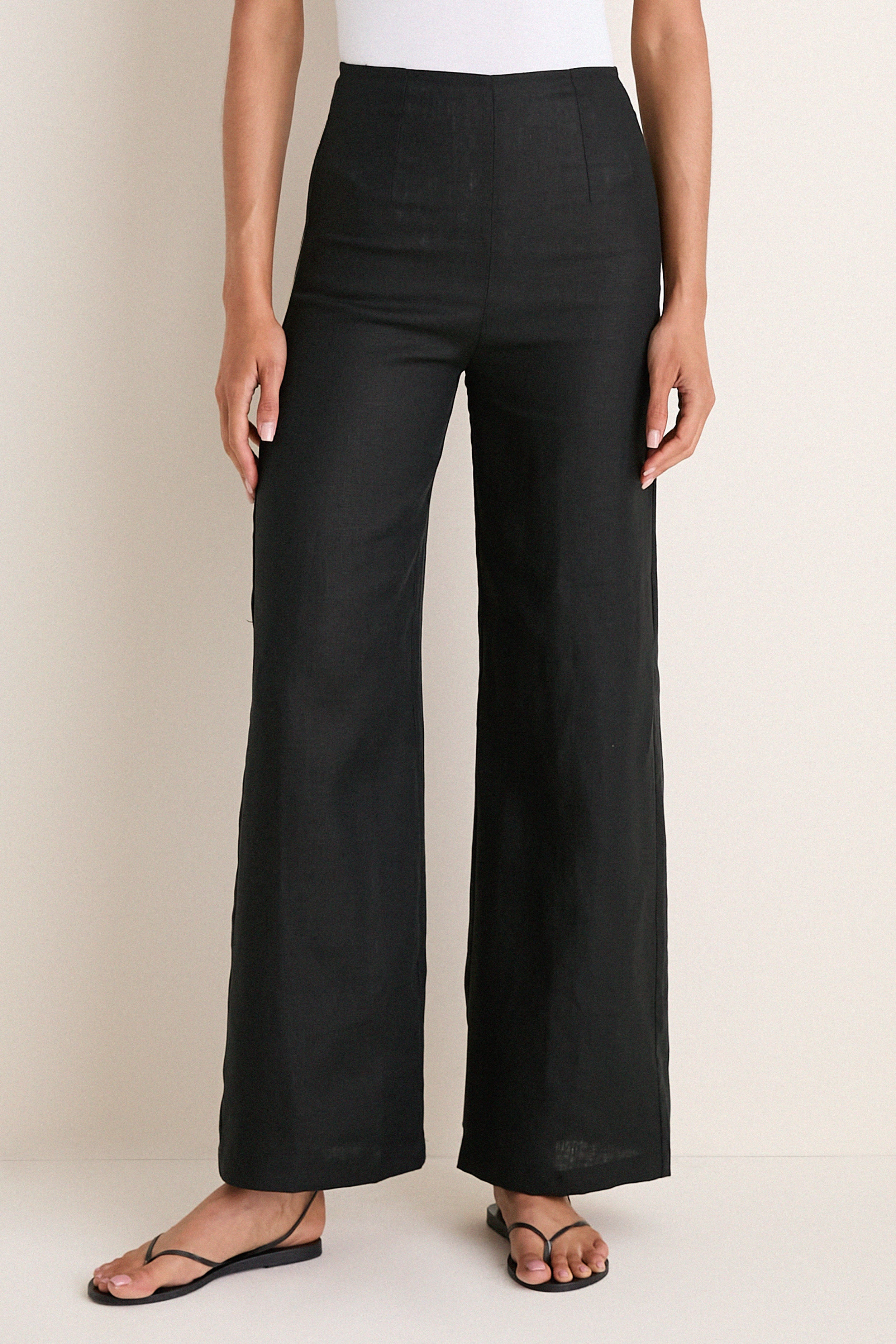 Black Syna Pants | Tuckernuck (US)