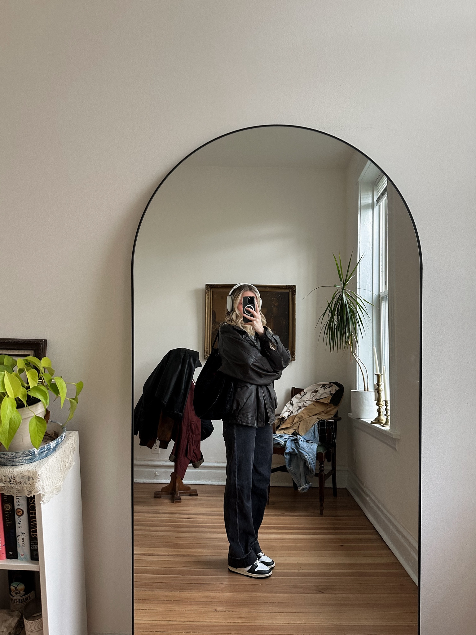 fall outfit inspo, casual style, low rise jeans, leather jacket, suede hobo bag, vintage, thrifted, neutrall

#LTKStyleTip #LTKGiftGuide #LTKCyberWeek