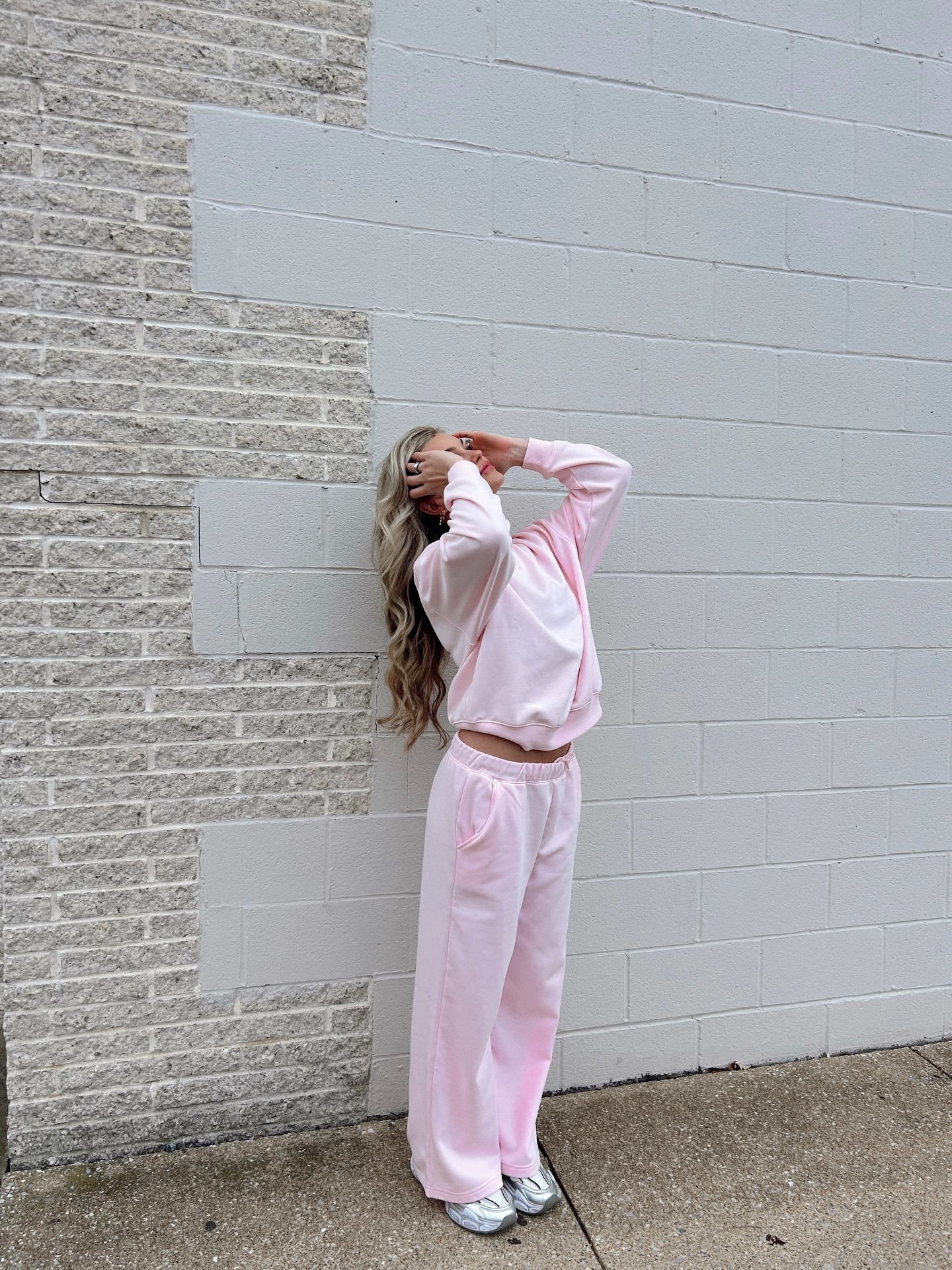 just a girl who clearly loves a cozy matching set

Pink

#LTKootd #LTKGiftGuide