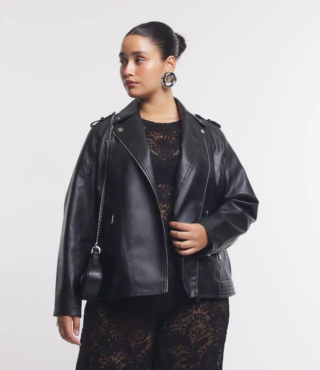Jaqueta Biker em Material Sintético com Zíper Diagonal Curve & Plus Size Preto | Renner (BR)