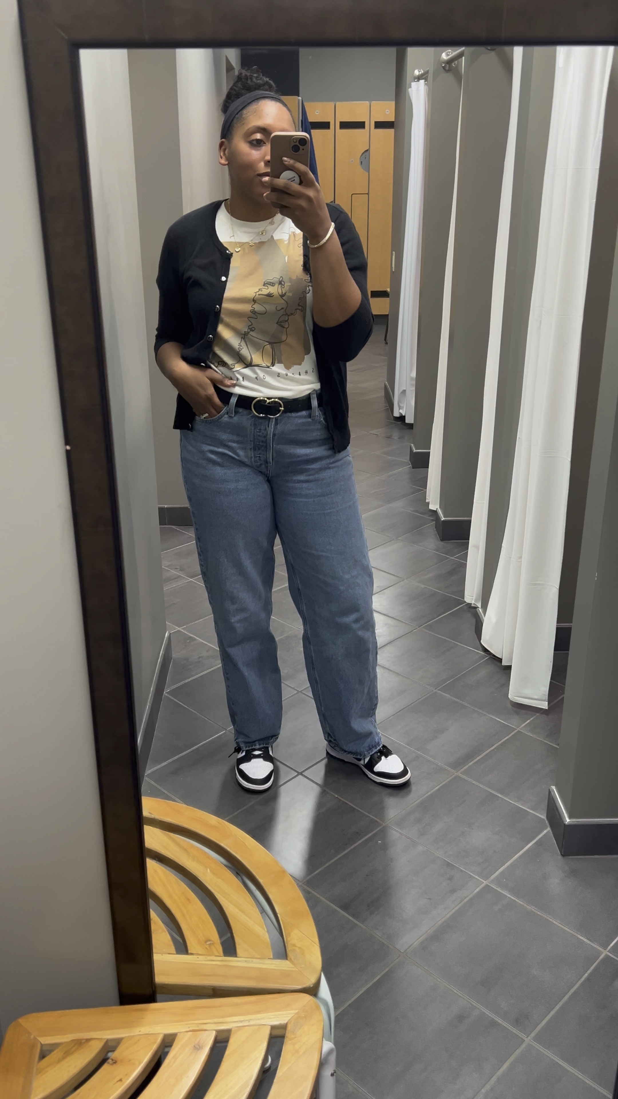 Causal office outfit of the day. Loving these baggy jeans. Sneakers also linked! 

#LTKShoeCrush #LTKVideo #LTKWorkwear
