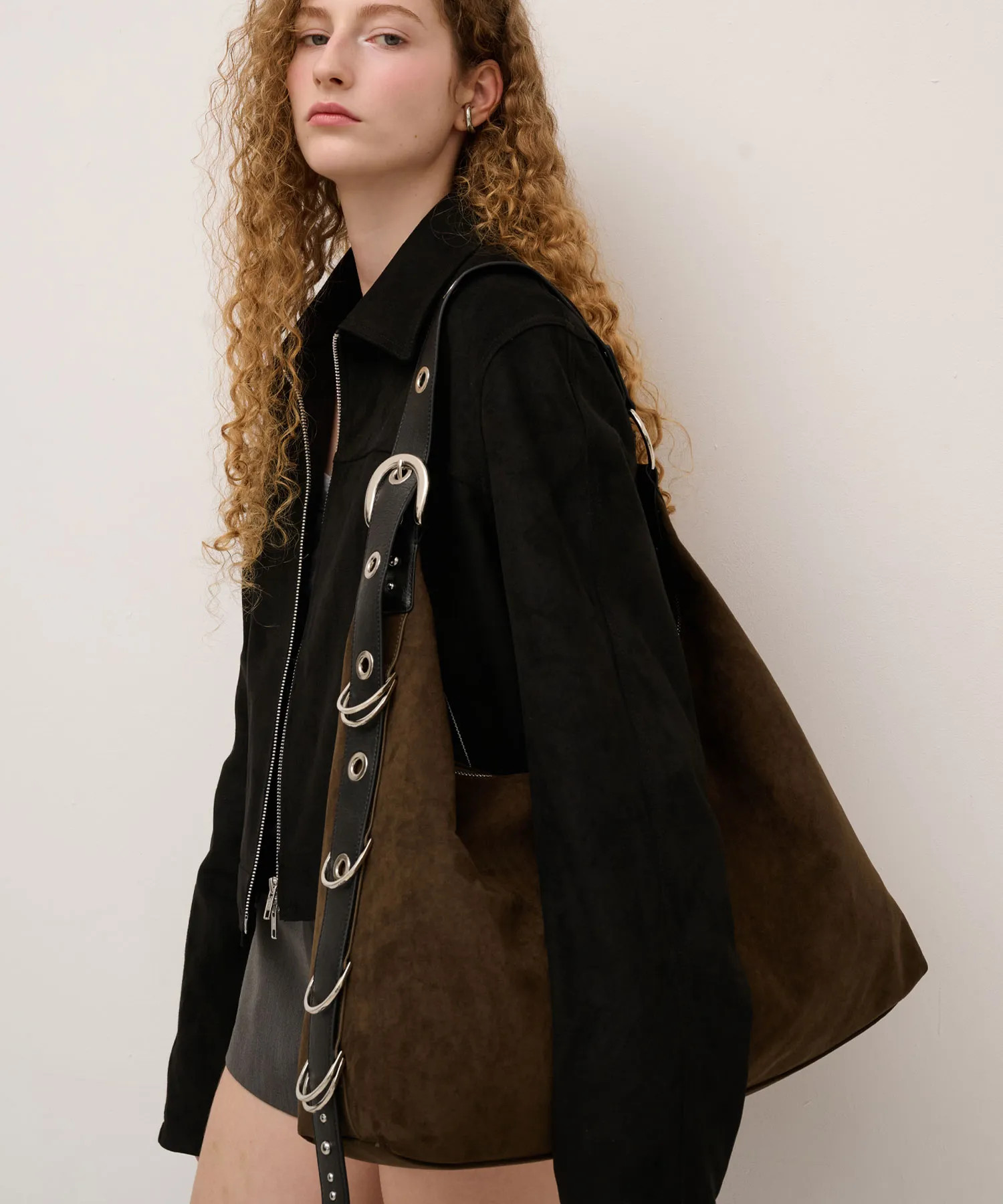 Loa Bag in Brown | Musinsa Global