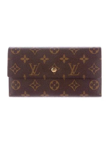 Louis Vuitton Monogram International Wallet | The Real Real, Inc.