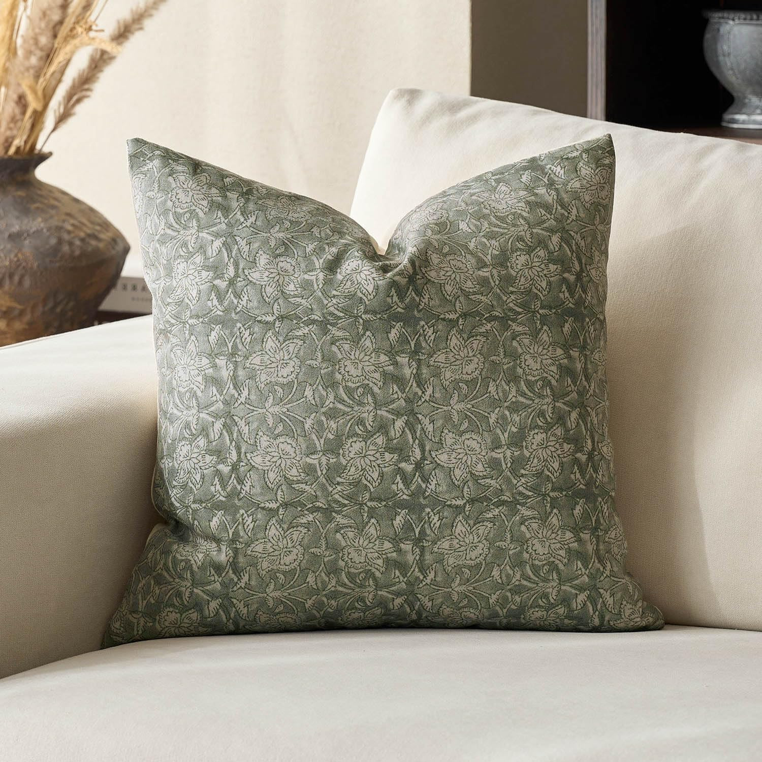 DOMVITUS Floral Pillow Covers 20x20 Throw Pillow Covers Block Print Vintage Decorative Neutral Pi... | Amazon (US)