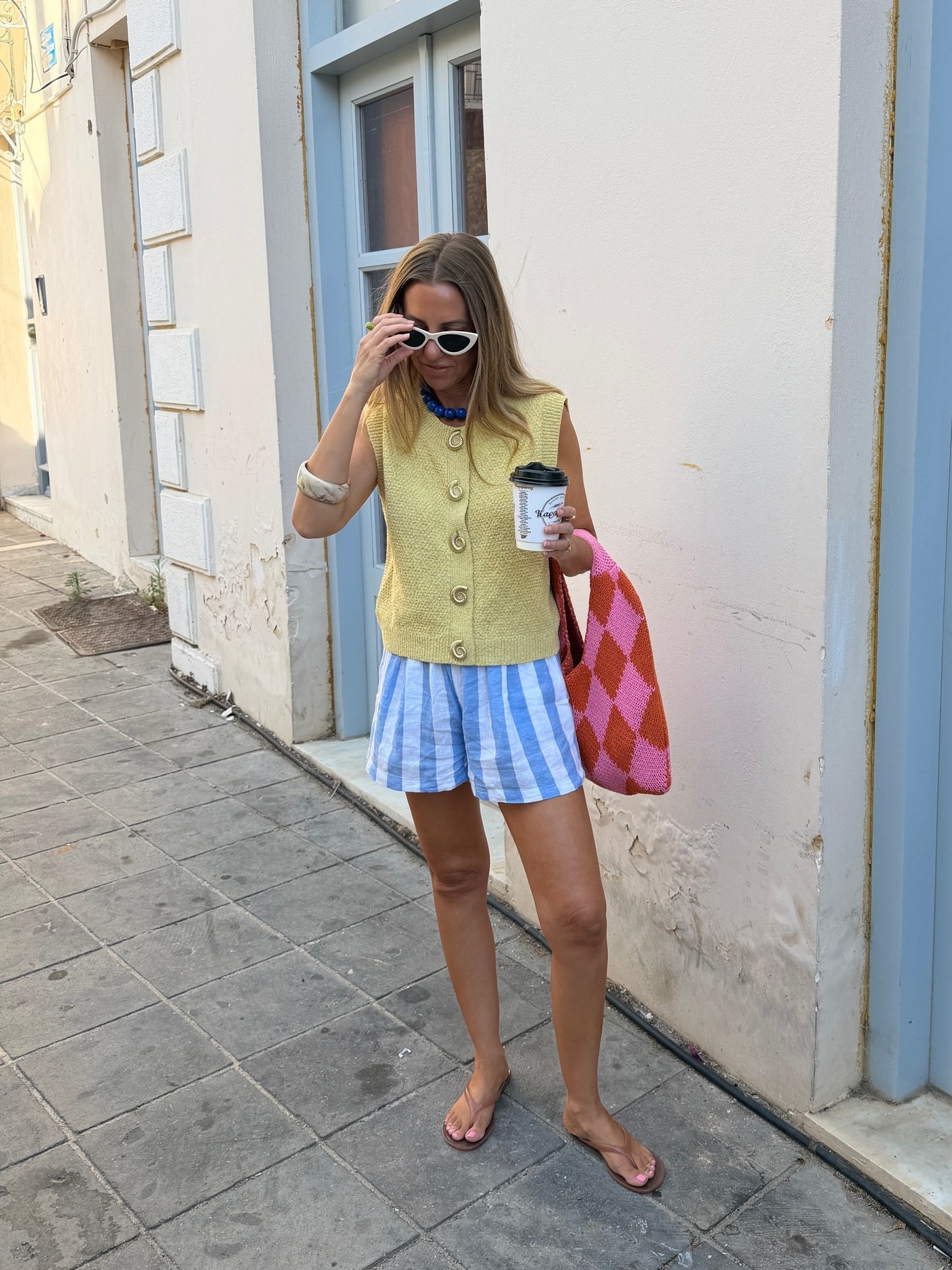 top Vici size xs JACLYNSAVE30 for 30% off. H&M shorts size XS

#LTKootd #LTKgrwm