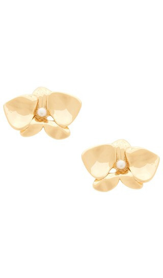 Ettika Pearl Blossom Stud Earrings in Metallic Gold. | Revolve Clothing (Global)