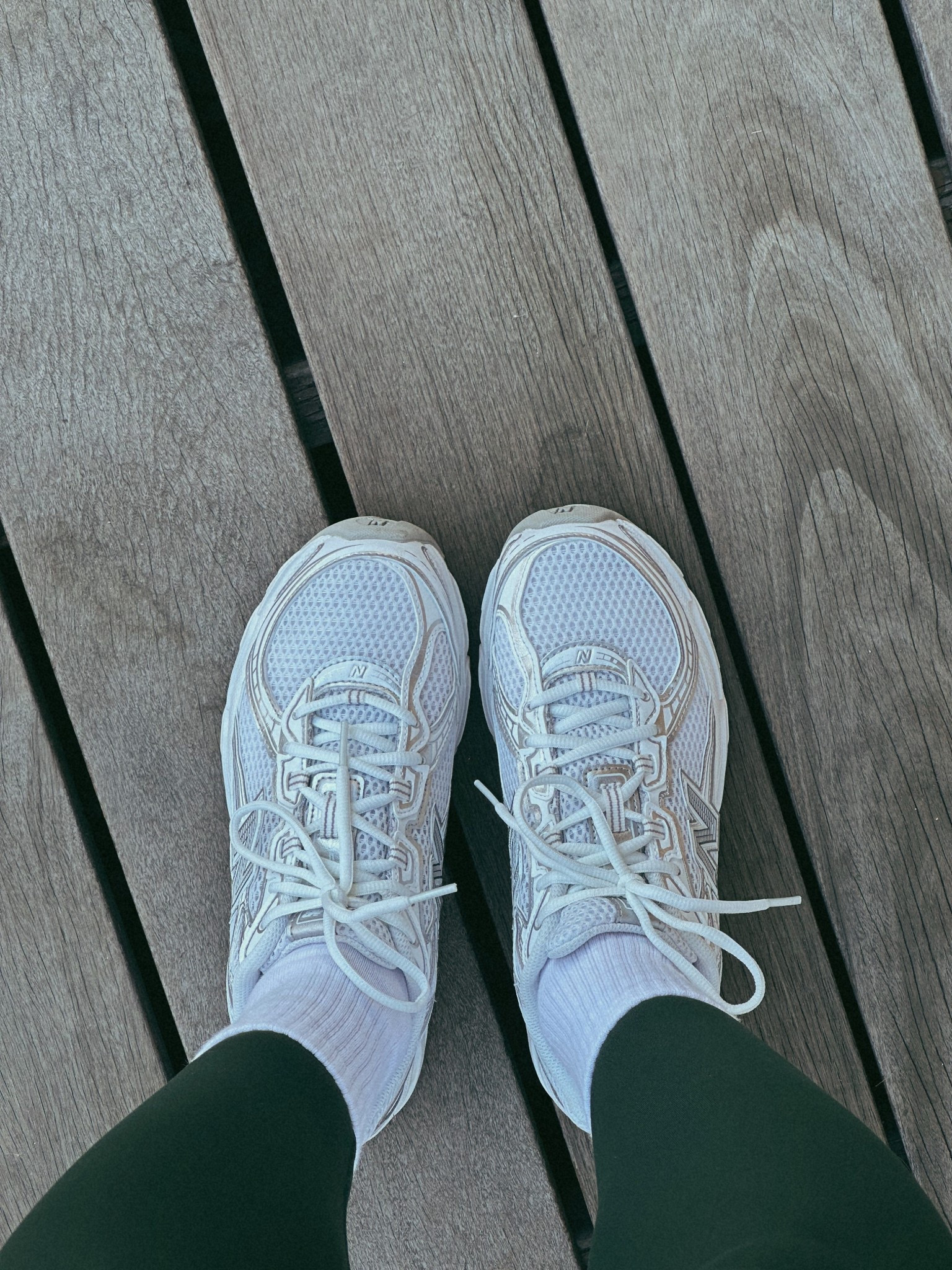 New Balance sneakers! I sized down a half size.


New balance, new balance shoes, new balance sneakers, new balance 740, walking shoes, athleisure shoes, white sneakers, white running shoes, white new balance. 


