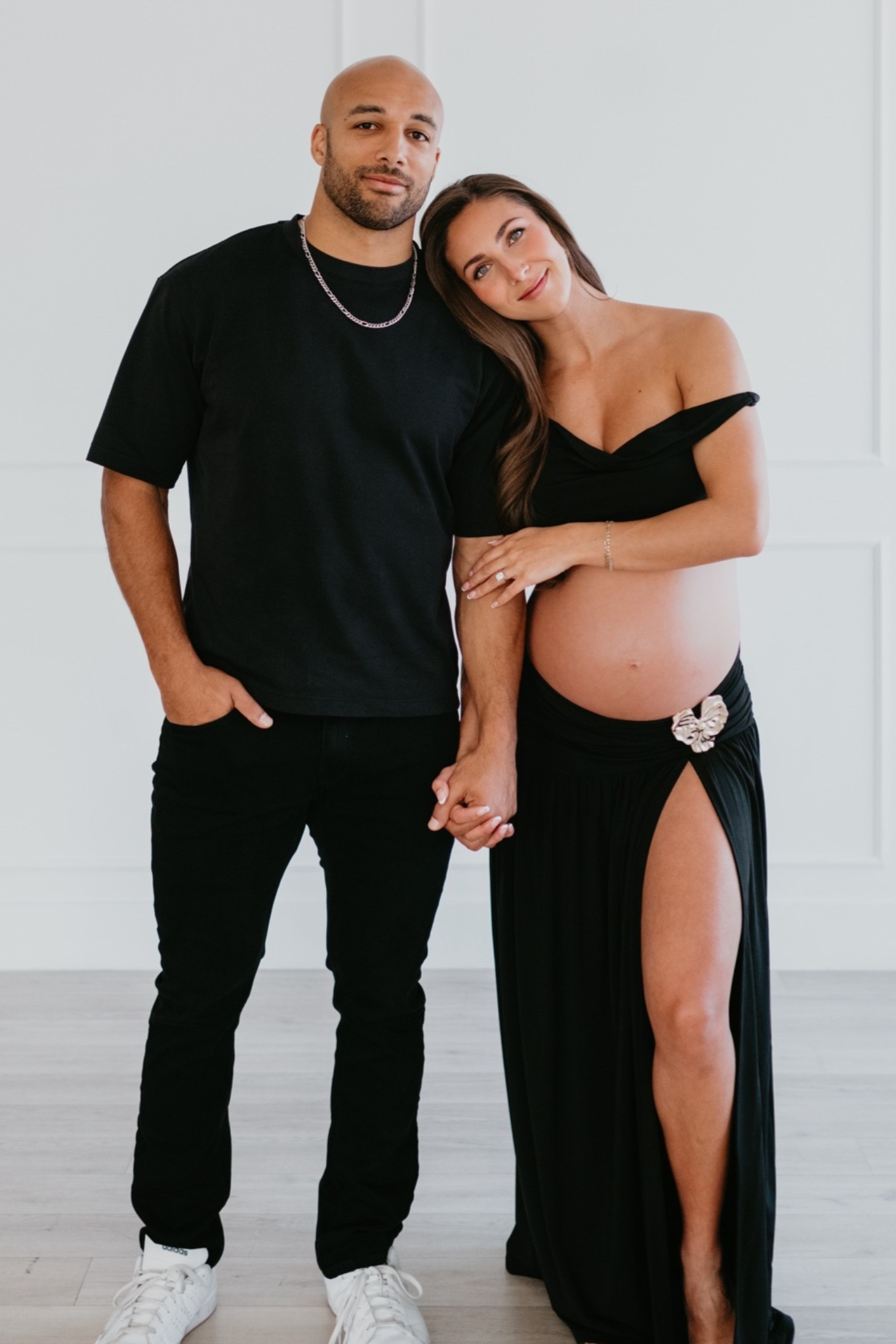 Maternity photo outfit ideas for him and her!🤰

#LTKmomlife #LTKootd #LTKBump