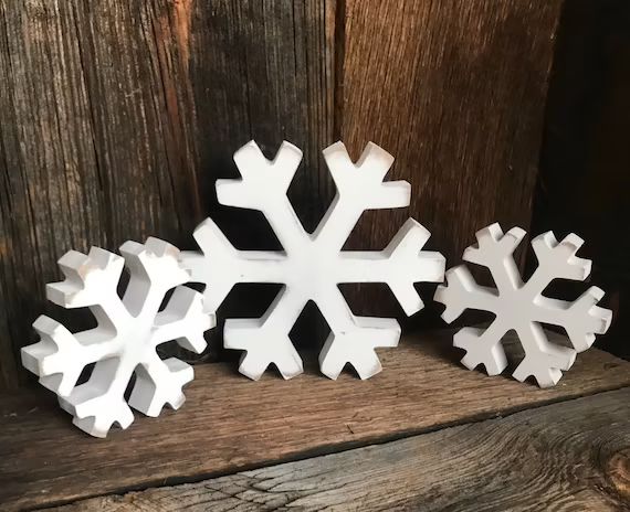 Country Snowflake Decor, White Distressed Snowflake,  Farmhouse Christmas Decor,  Country Christm... | Etsy (US)
