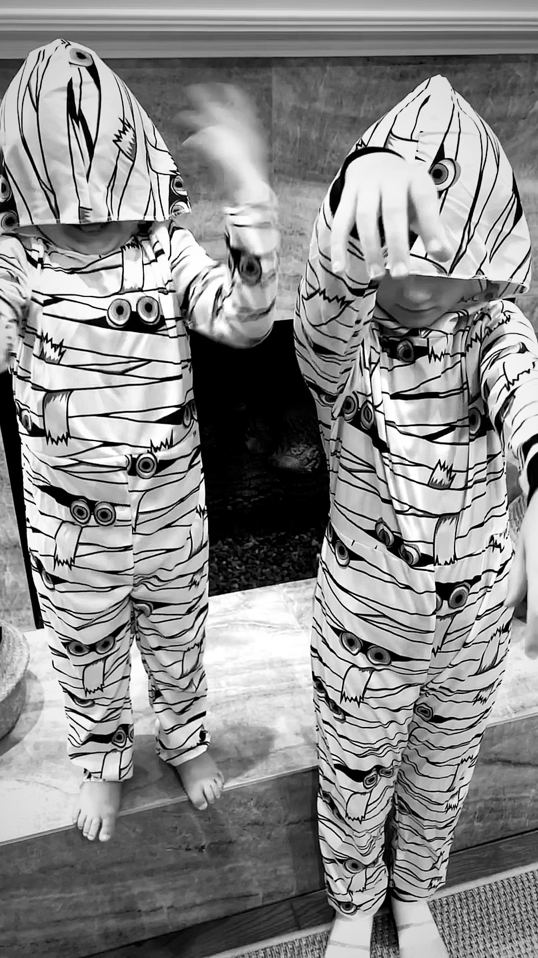 Mummified 🖤🤍

#halloweenfun #halloweencostume #halloween #dressup #playtime #funfinds #kids 

#LTKKids #LTKHalloween #LTKSeasonal