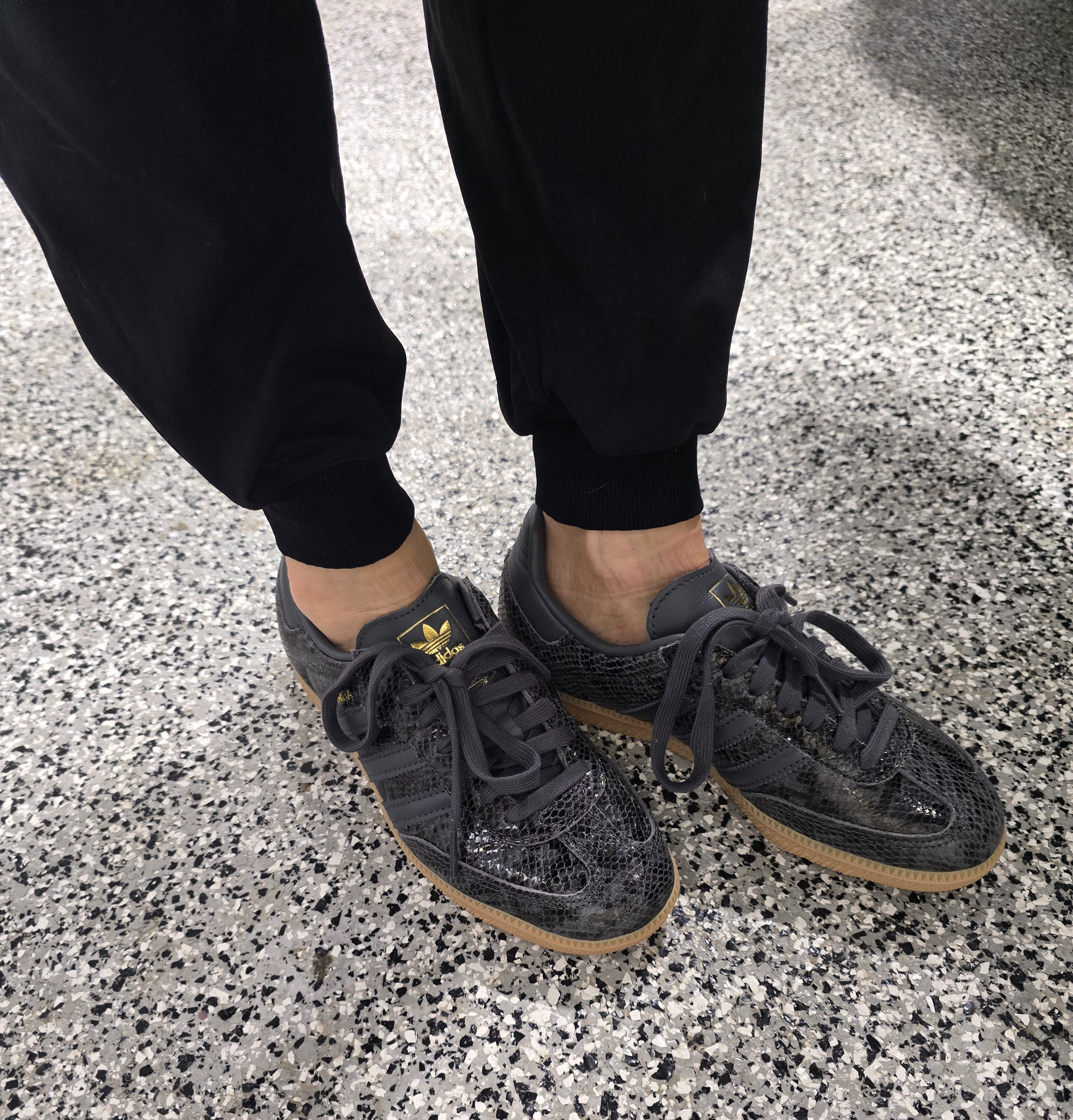 Favorite new snakeskin sambas

#LTKSeasonal #LTKShoeCrush #LTKActive