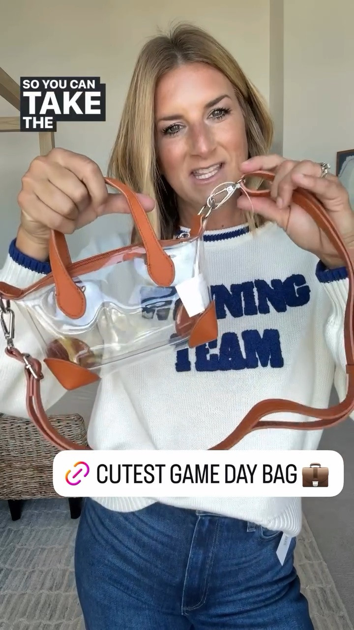 Cutest clear bag from @Target — take this to all your games this season!

#LTKSaleAlert #LTKootd #LTKSeasonal