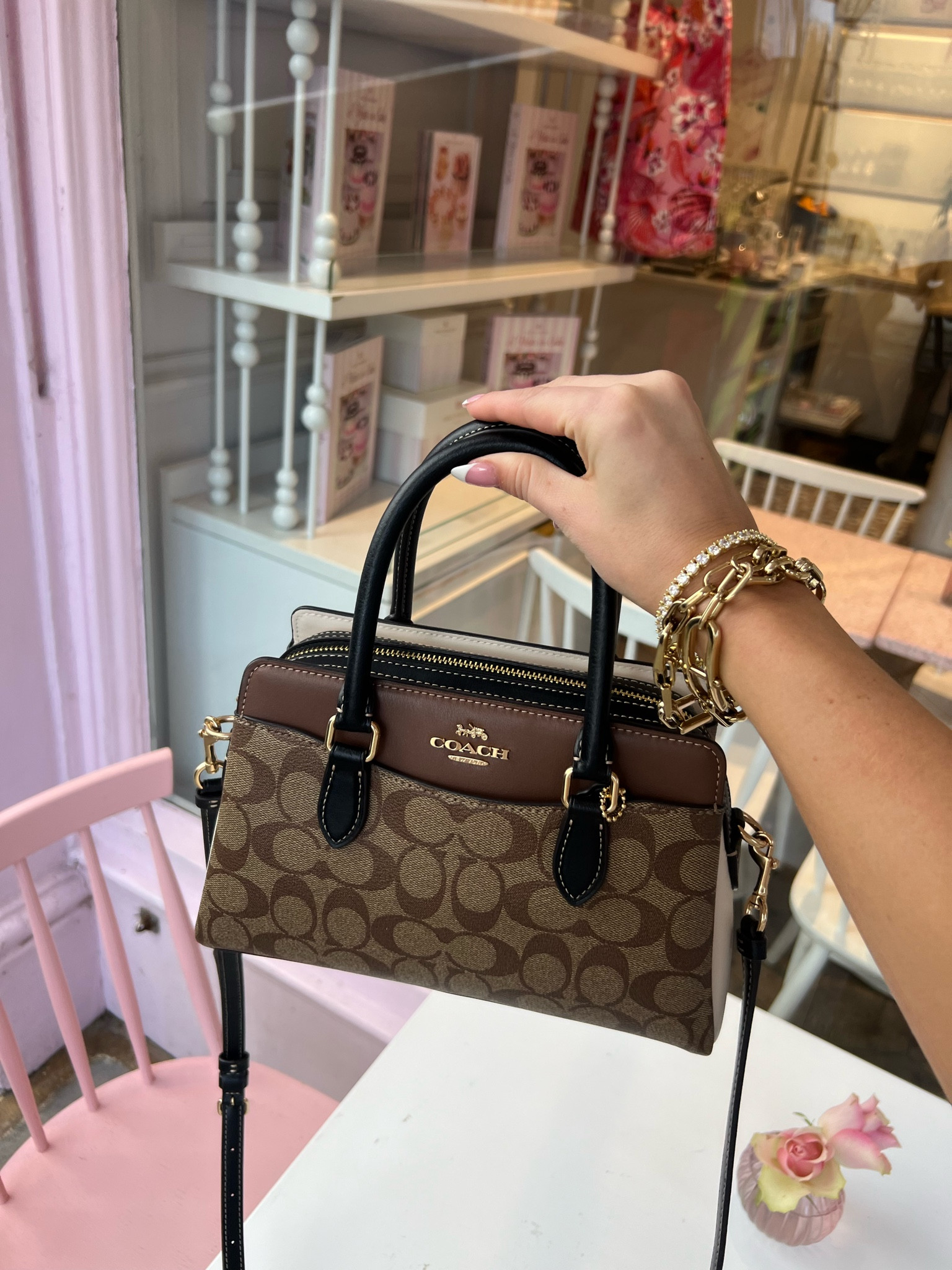 My coach purse I got for my new everyday fall purse from the Coach Outlet for 60% off!!! Such a steal 