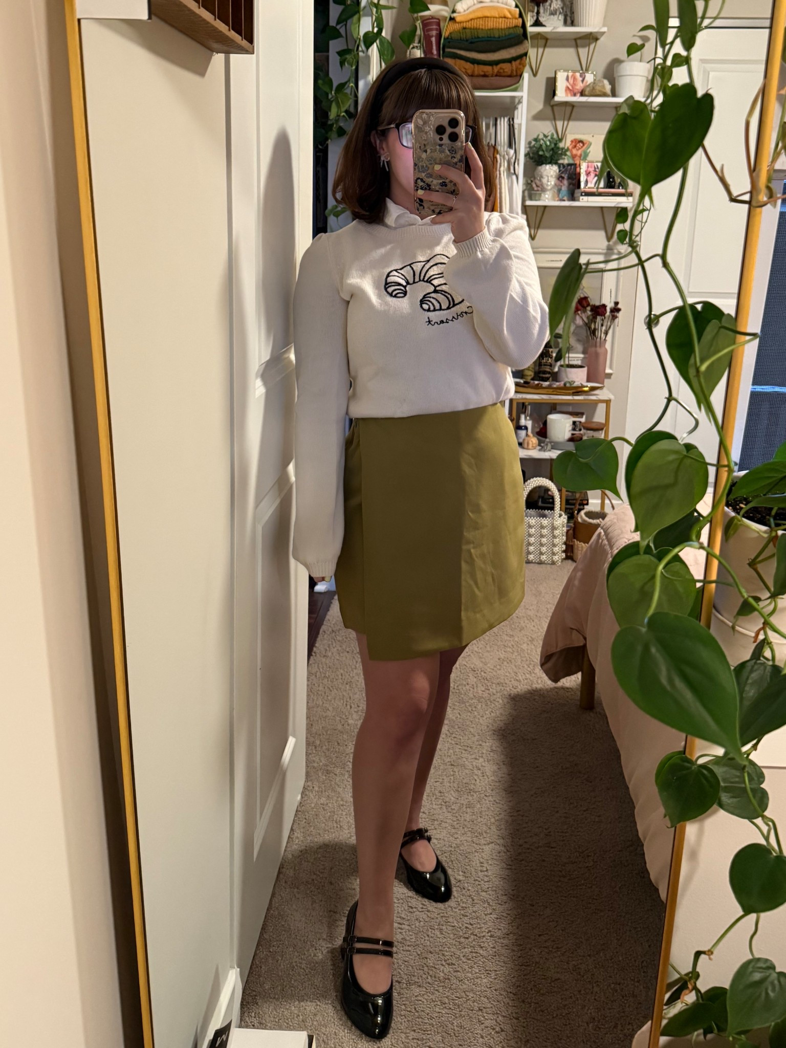 A little chillier today - could NOT decide what to wear, but landed with this! A bit springy. OOTD 3.31.25

#LTKWorkwear #LTKPetite #LTKStyleTip