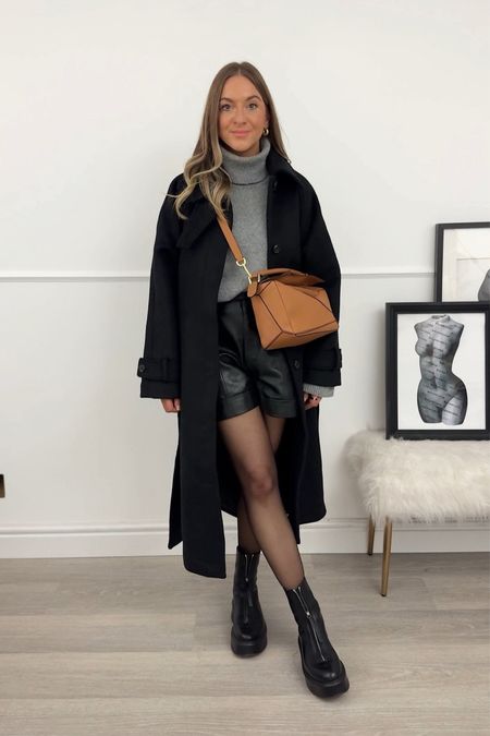 Leather shorts outfit with chunky boots. 



#LTKfindsunder50 #LTKstyletip #LTKeurope