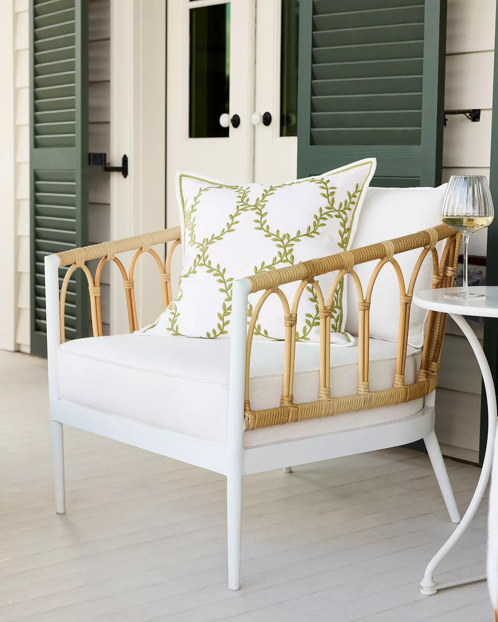 Backyard but make it designer 😍 Serena & Lily is giving up to 70% OFF—shop outdoor sofas, patio chairs, coffee tables & more before it sells out 🔥
#DesignerDeals #OutdoorLiving #PatioInspo #SerenaAndLilySale #HomeMakeover #OutdoorDecor 

 #LTKSeasonal #LTKHome #LTKSaleAlert