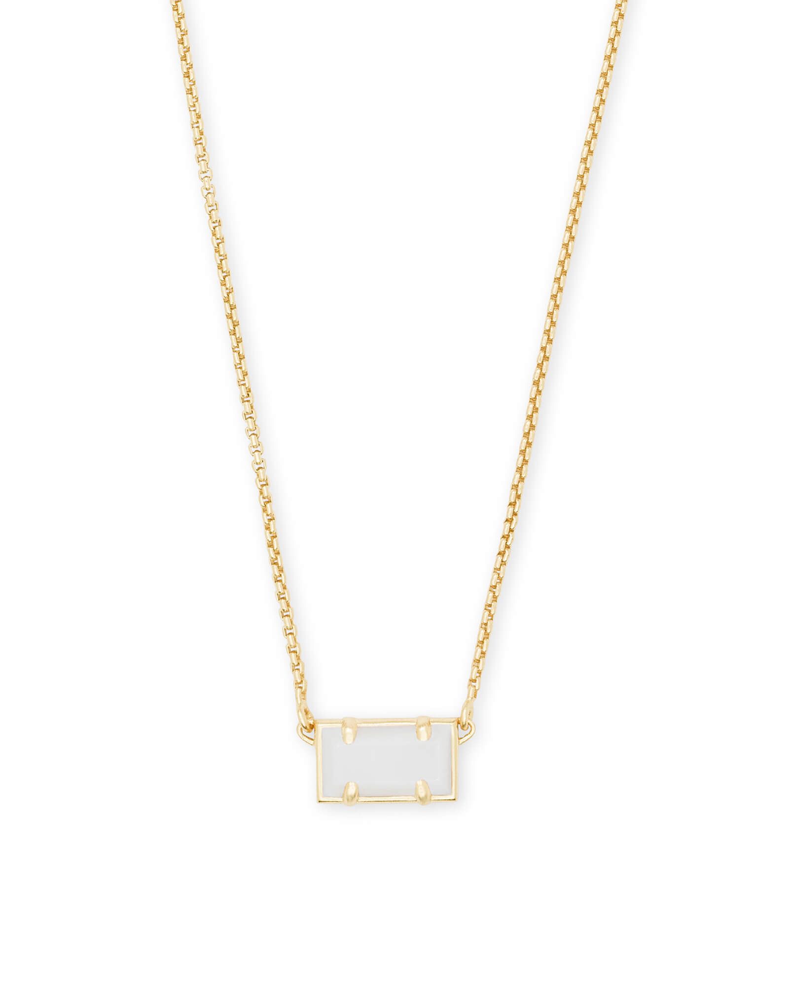 Pattie Gold Pendant Necklace In White Pearl | Kendra Scott