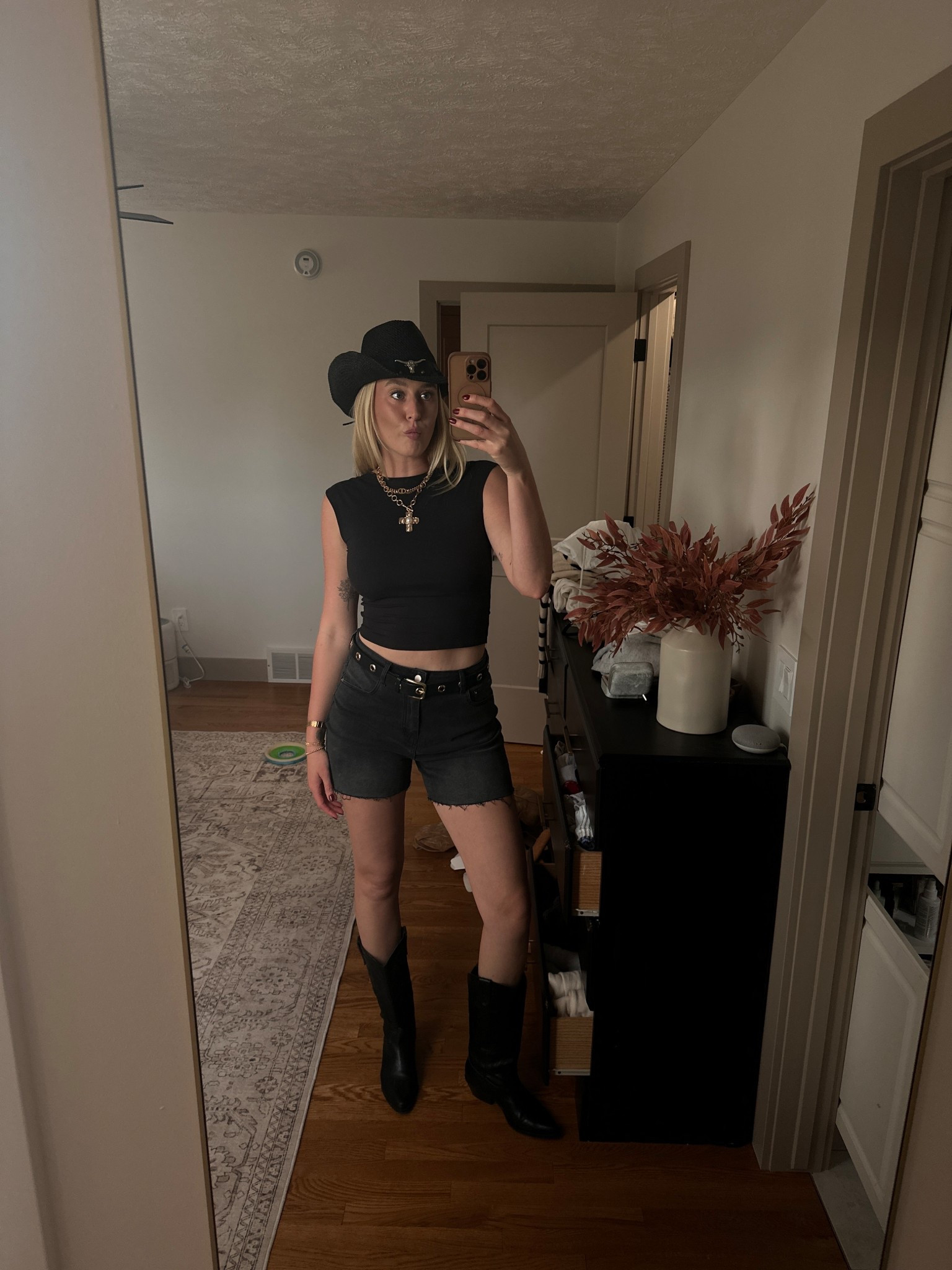 The rodeo fit 🤠🖤 #LTKRodeo #LTKFitCheck

#LTKSaleAlert #LTKStyleTip #LTKFindsUnder50