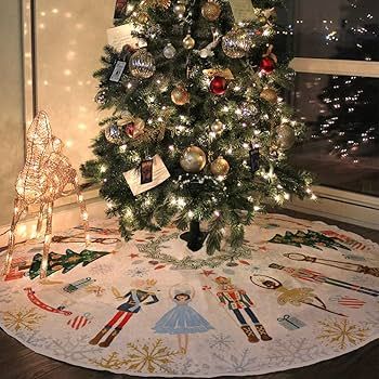 CROWNED BEAUTY Christmas Tree Skirt Collar 48 Inch Xmas Trees Snowflakes Nutcrackers Wreath Soft ... | Amazon (US)