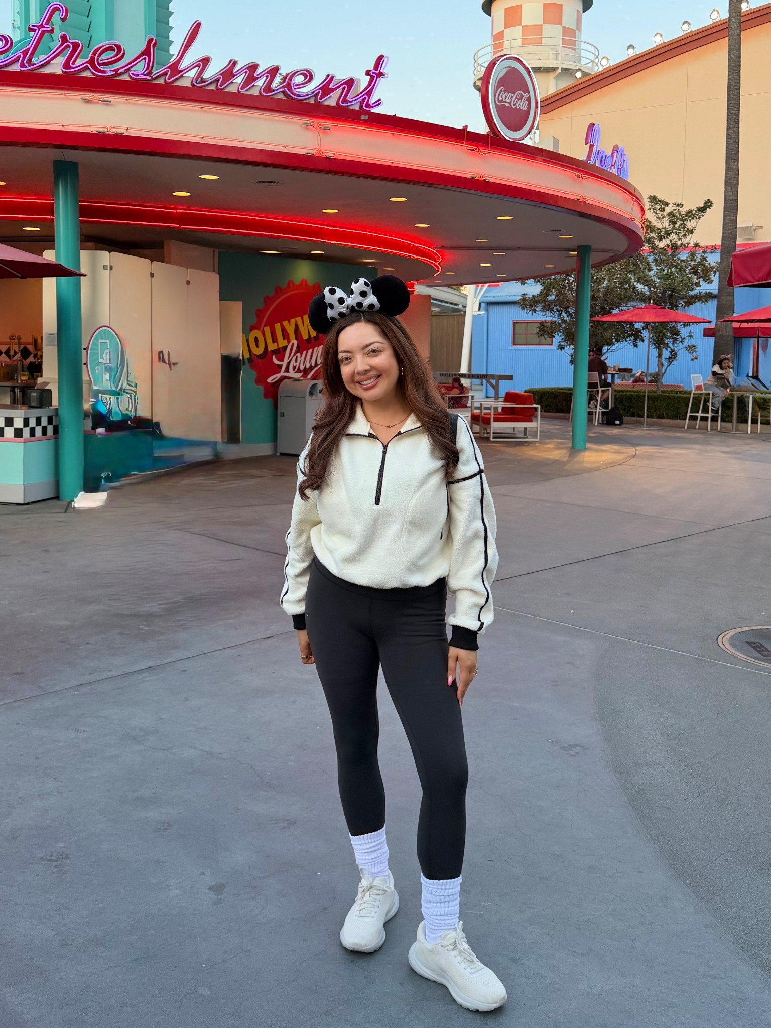 Disney outfit, women’s Disney outfit, fleece, fleece sweater, casual outfit 

#LTKootd #LTKSaleAlert