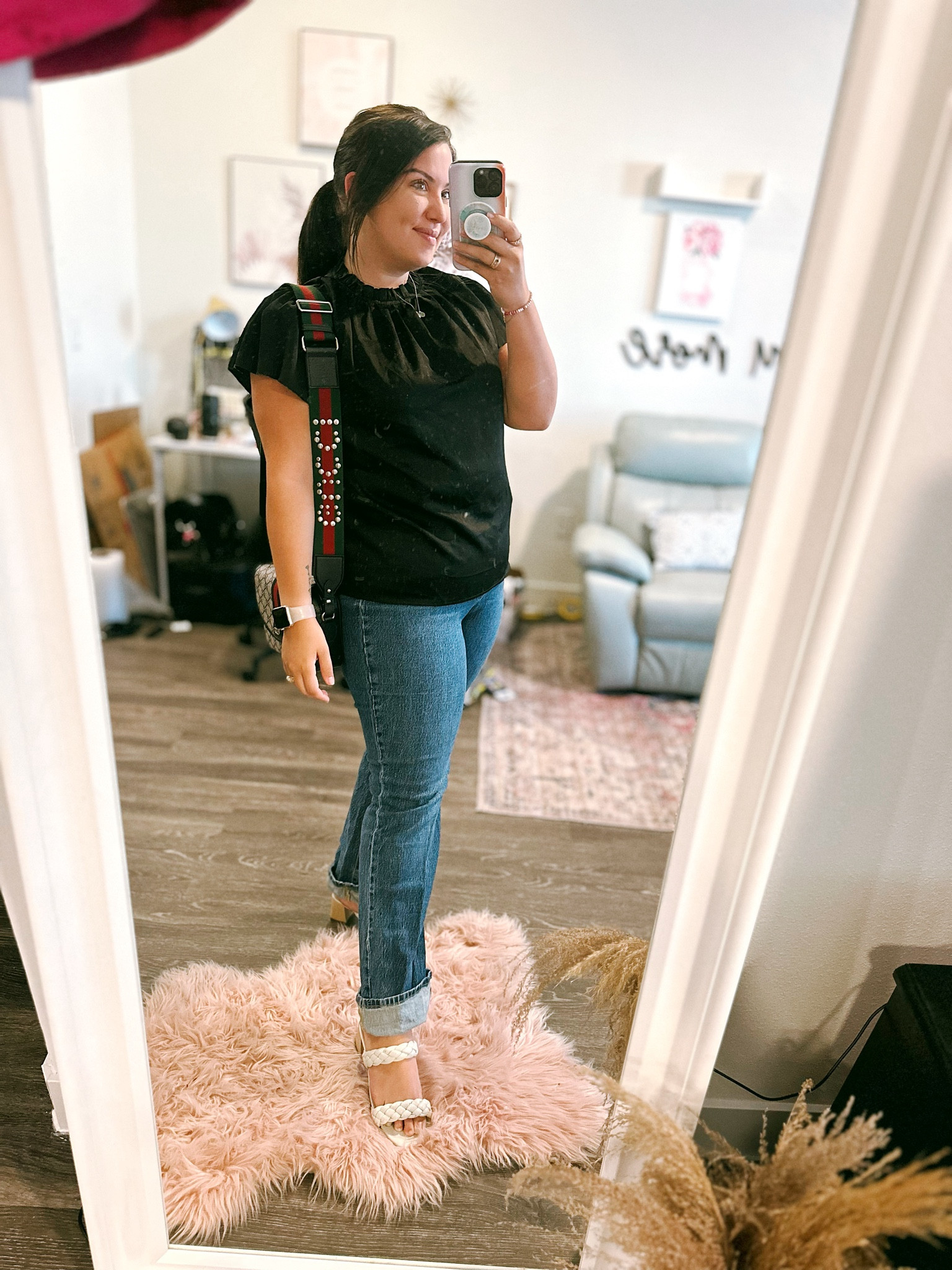 Casual Monday🖤

#LTKStyleTip #LTKMidsize #LTKFindsUnder50