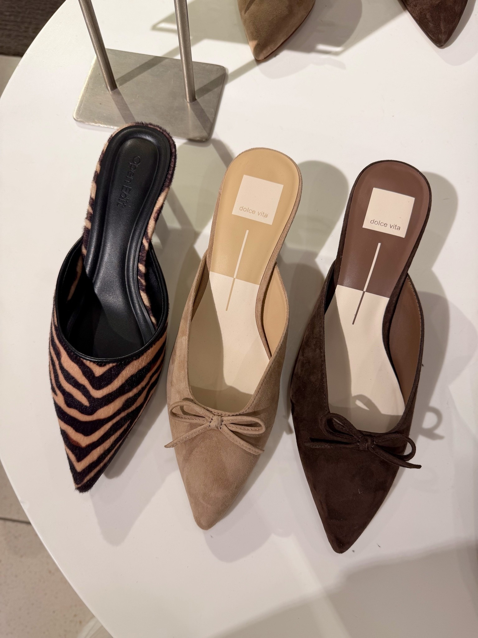 give me them all 😍 kitten heels I couldn’t stop staring at! perfect for the office or date night, and all on sale!!

nsale, nordstrom sale, dolce vita, shoes i’m crushing on

#LTKSaleAlert #LTKSeasonal