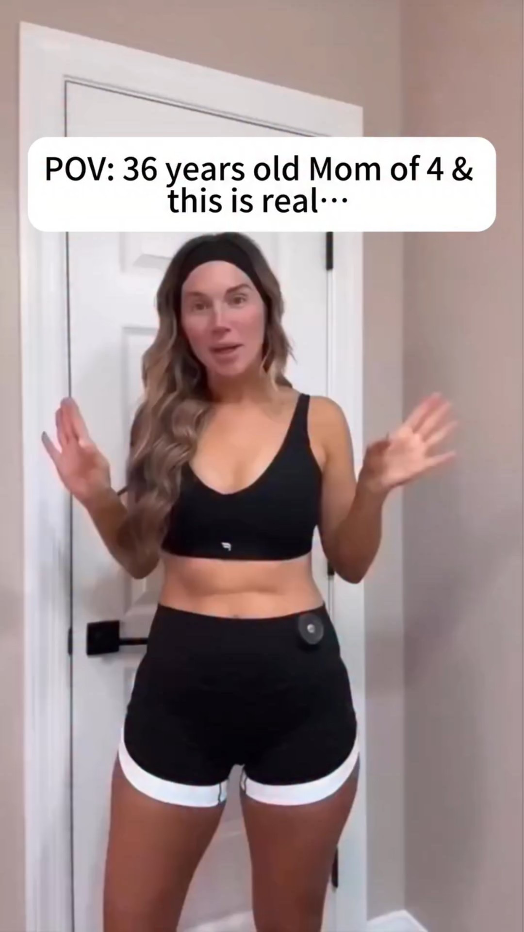 As a 36-year-old mom of four, I’ll be honest... keeping my glutes lifted and my pelvic floor strong after babies has been a real challenge. 

I’ve been using the JOVS EMS Toning Shorts consistently for just 2 weeks, and I can already see and feel the difference — especially in my glutes and pelvic floor strength. They've been a gamechanger!

💸 Use code HC70 to save $70 OFF (lowest price of the year!) 

 #LTKfitnessgoals #LTKmomlife #LTKselfcare