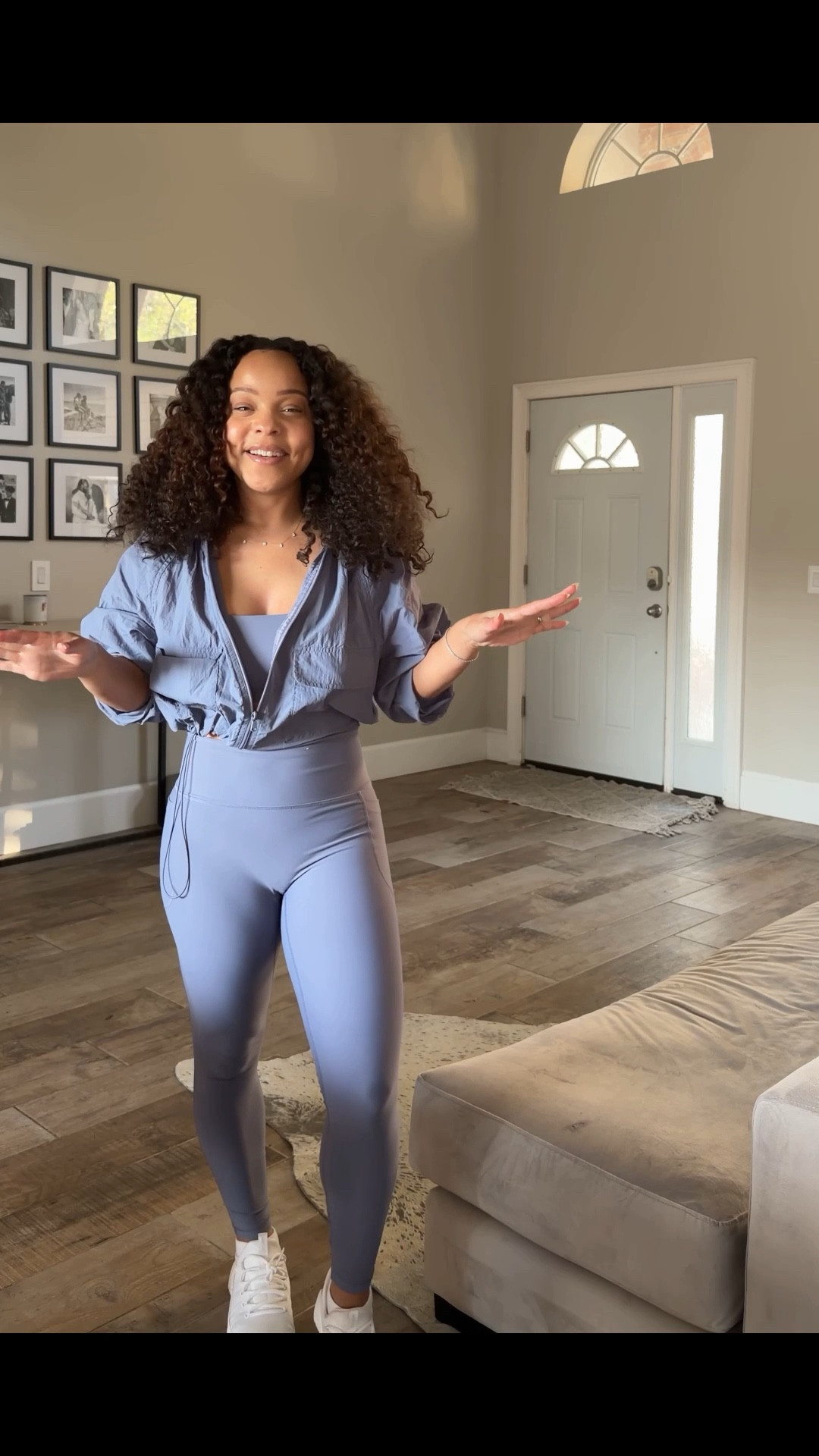 Love this workout set and you won’t believe it’s from Old Navy! High waist leggings with pockets and no front seam, supportive sports bra, and matching windbreaker! Paired with my favorite workout shoes - so comfy and true to size!

#oldnavy #gymfits #athleisure #workoutfit #workout #fit #workoutsets #workoutclothes

#LTKfitnessgoals #LTKgrwm #LTKootd