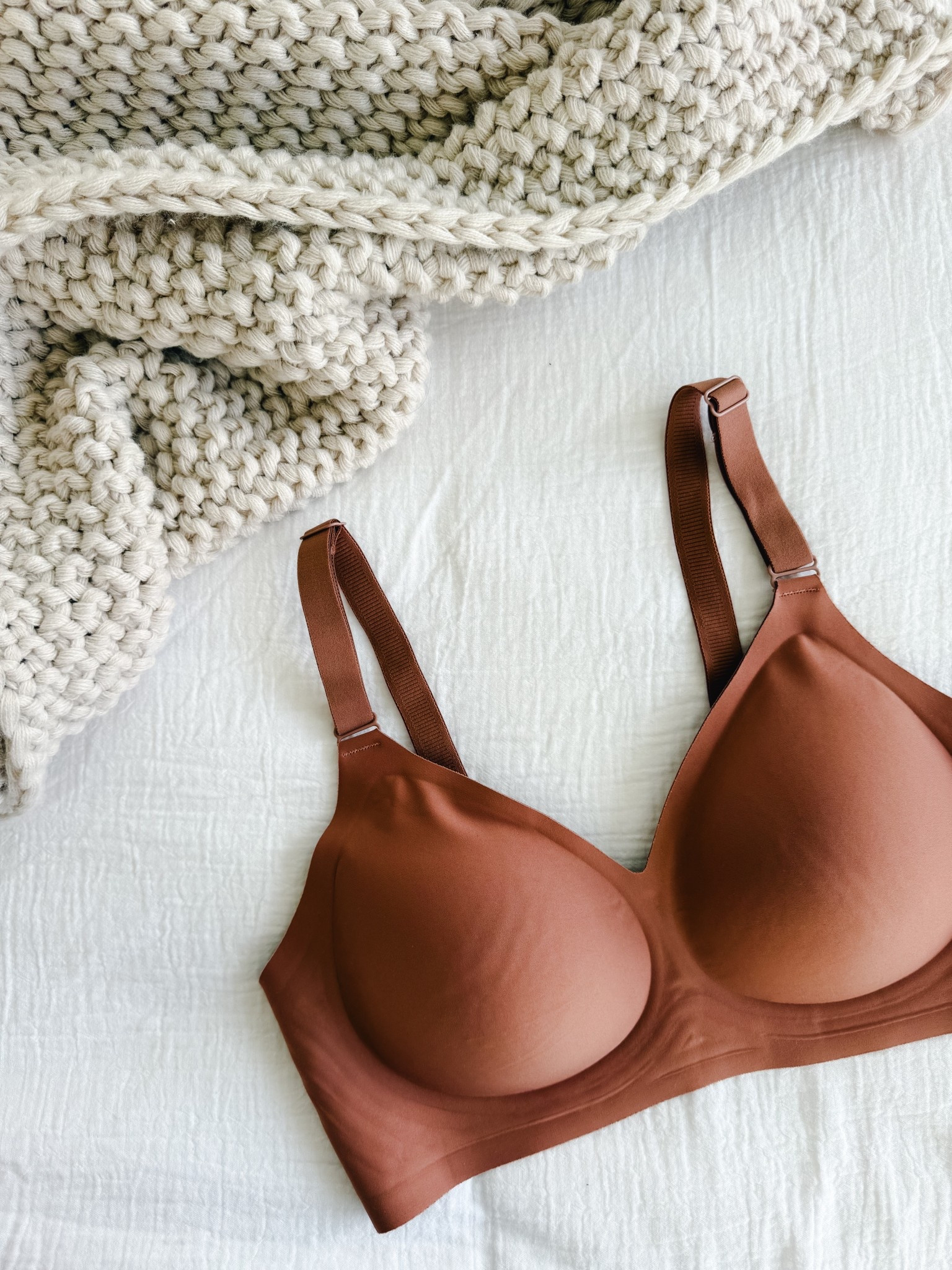 V-Neck Full Coverage : bra of my dreams💕

#LTKdayinmylife #LTKmomlife