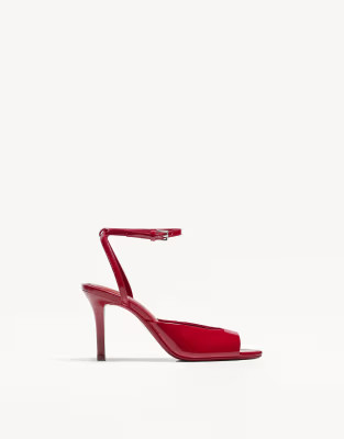 Bershka Heeled sandals with opening and ankle strap in red | ASOS | ASOS (Global)