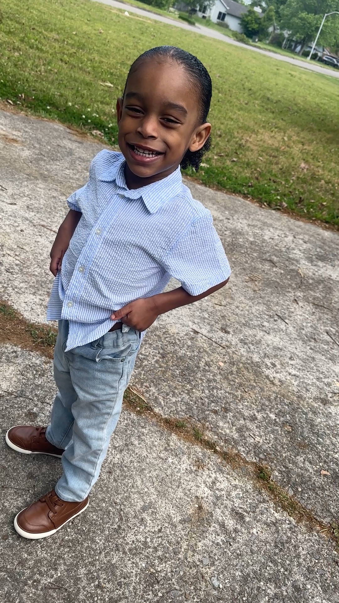 Churchfit 🤍

#LTKVideo #LTKFamily #LTKKids